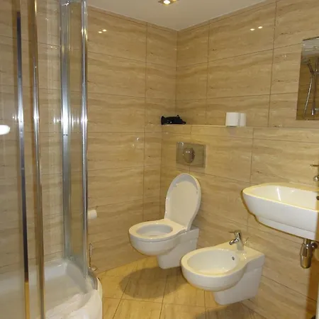 Nad Sztolnia Bed & Breakfast