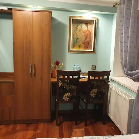 Nad Sztolnia 住宿加早餐酒店