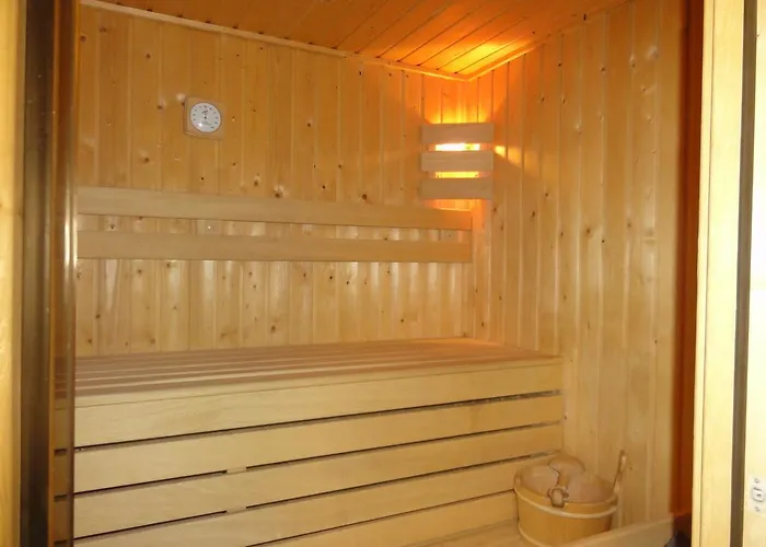 Chata Nad Sztolnia Bed & Breakfast