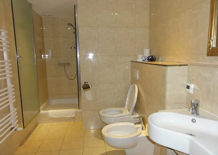 Chata Nad Sztolnia Bed & Breakfast 4*